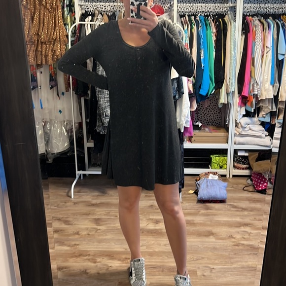 Lush Charcoal Ribbed Henley Long Sleeve Dress - Picture 7 of 10